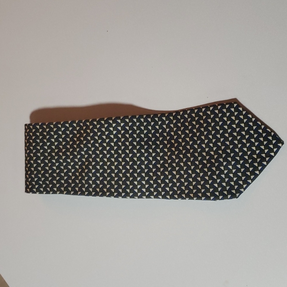 Lauren Ralph Lauren 100% Silk Army Green Blue And Cream Traingle Design Tie